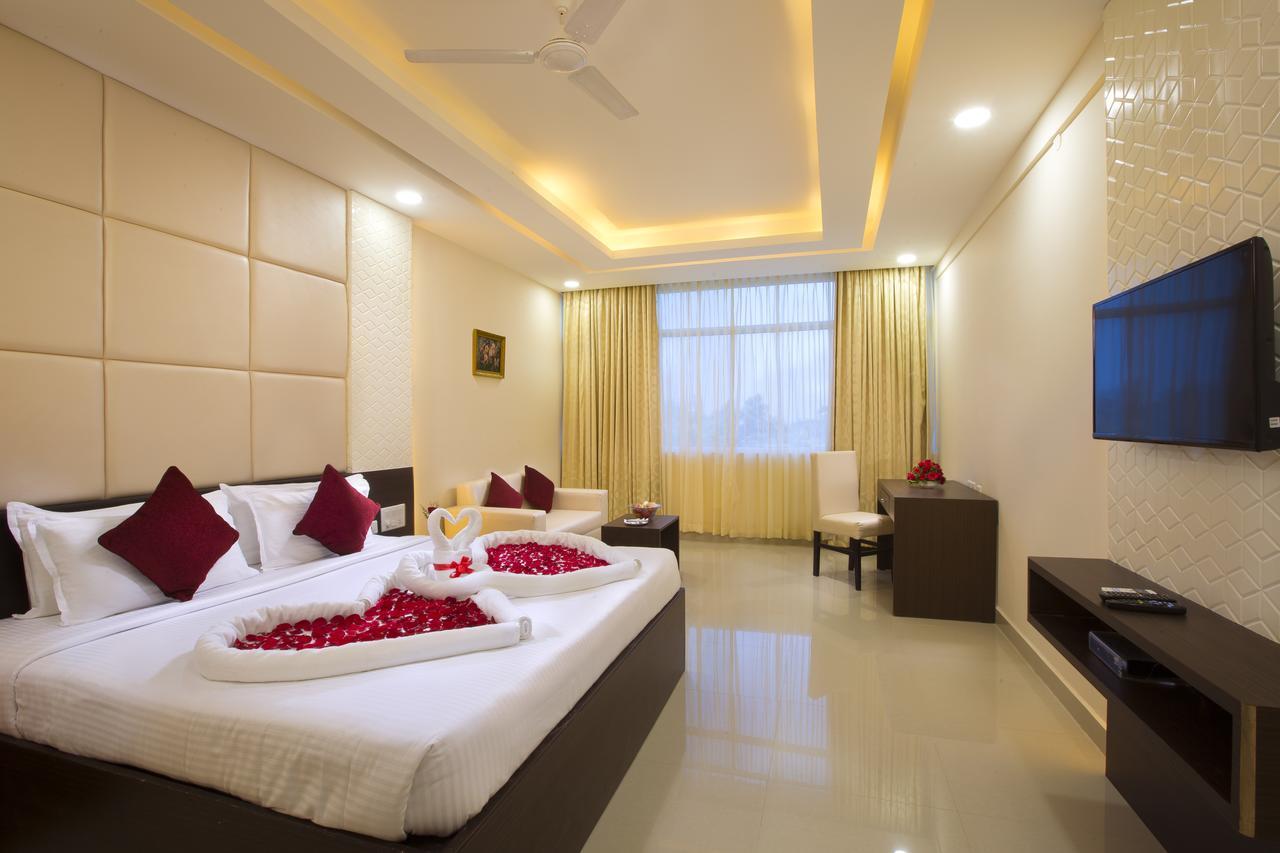 Landmark Pallavaa Beach Resorts Mahabalipuram Bagian luar foto