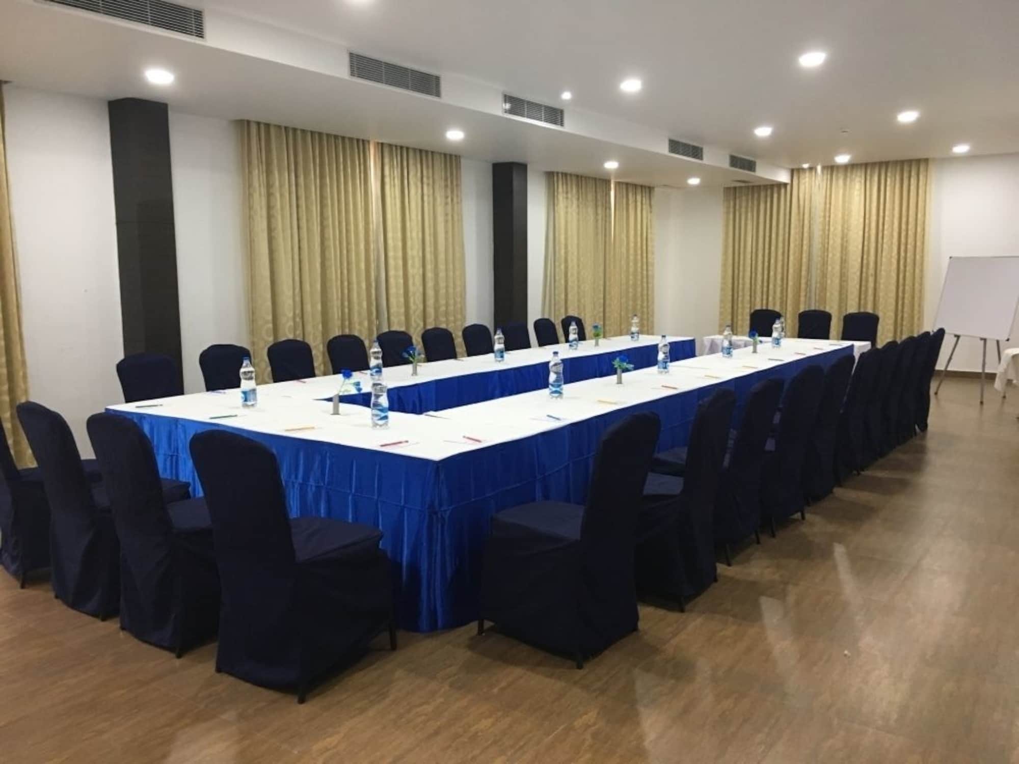 Landmark Pallavaa Beach Resorts Mahabalipuram Bagian luar foto